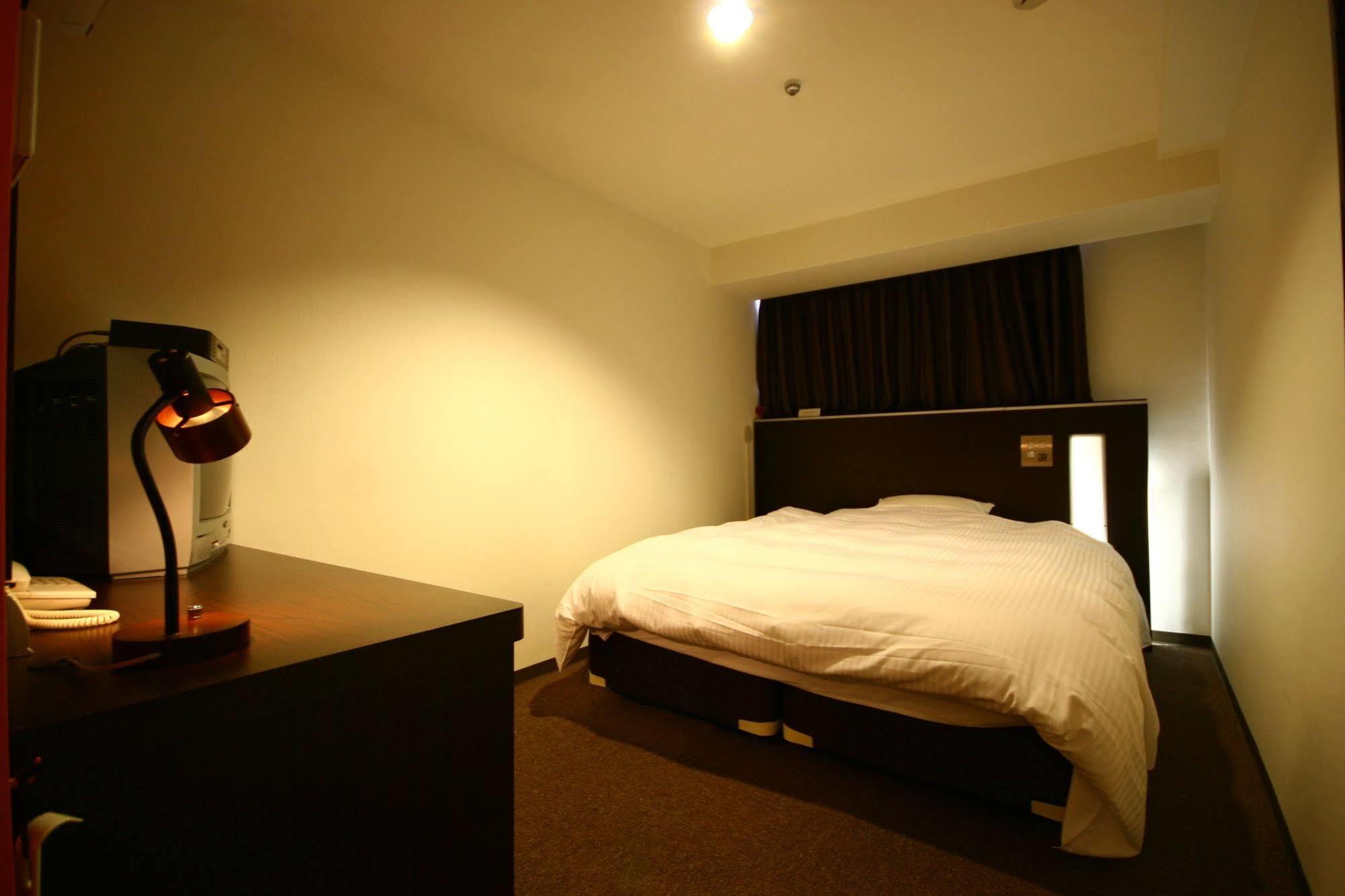 Green Rich Hotel Kagoshima Tenmonkan Экстерьер фото